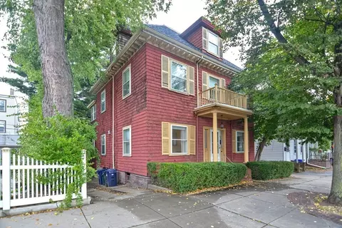 664 Bennington St, Boston, MA 02128