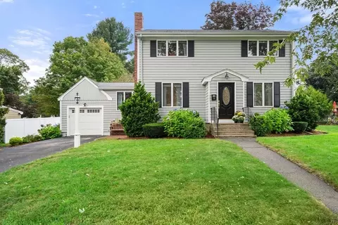 9 Fiske St, Natick, MA 01760