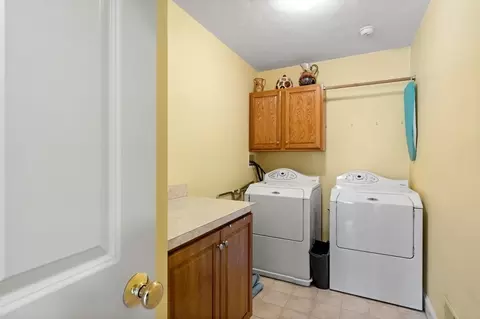 4 Hawk Hill Rd, Beverly, MA 01915 photo 29