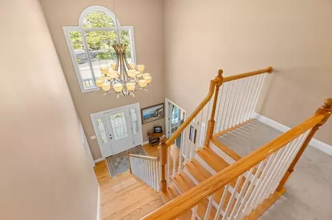 4 Hawk Hill Rd, Beverly, MA 01915 photo 32