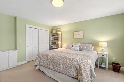 4 Hawk Hill Rd, Beverly, MA 01915 photo 23