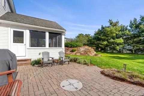 4 Hawk Hill Rd, Beverly, MA 01915 photo 13