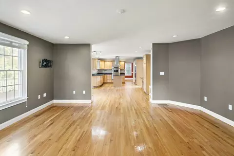 33 Bridge St, Needham, MA 02494 photo 9