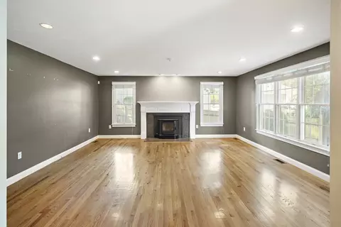 33 Bridge St, Needham, MA 02494 photo 8