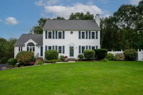 22 Benoni Dr, Sutton, MA 01590