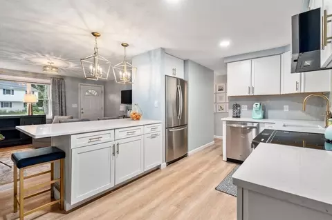 26 Riverview, Framingham, MA 01701 photo 9