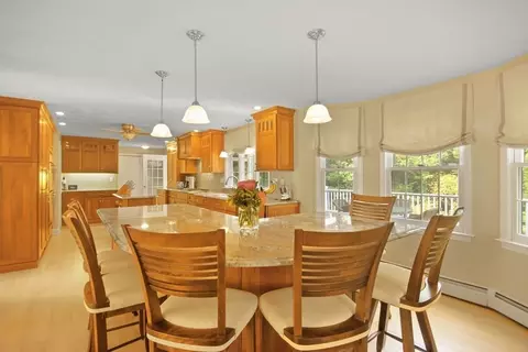 5 Judith E, Methuen, MA 01844 photo 6