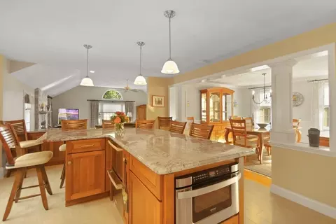 5 Judith E, Methuen, MA 01844 photo 9