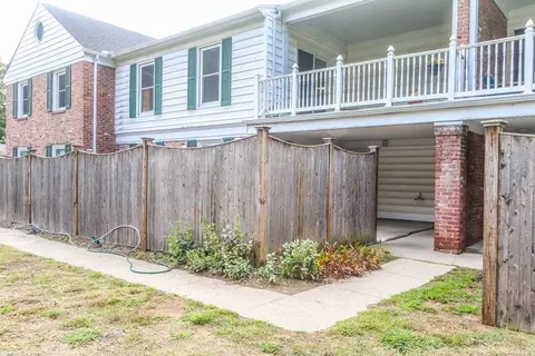 40 Halifax Ct #H, Springfield, MA 01108 photo 33