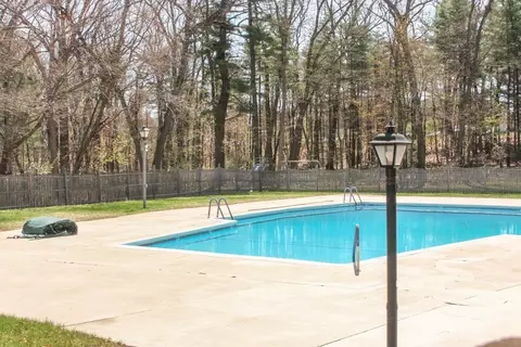 40 Halifax Ct #H, Springfield, MA 01108 photo 38