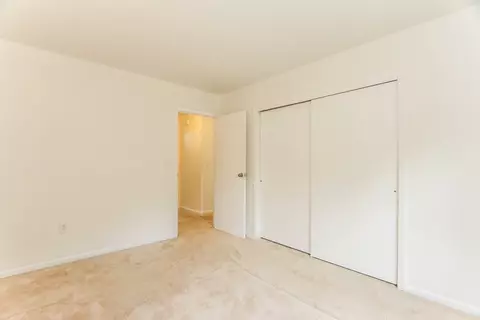 40 Halifax Ct #H, Springfield, MA 01108 photo 29