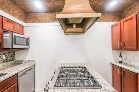 40 Halifax Ct #H, Springfield, MA 01108 photo 7