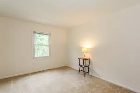 40 Halifax Ct #H, Springfield, MA 01108 photo 27