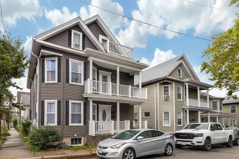 11 Prescott St #2, Salem, MA 01970