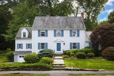 54 Bound Brook Rd, Newton, MA 02461