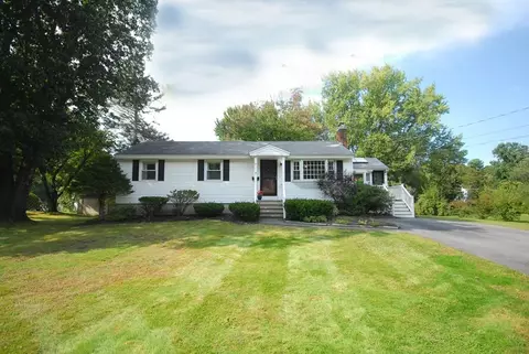 15 Noble Dr, Chelmsford, MA 01824