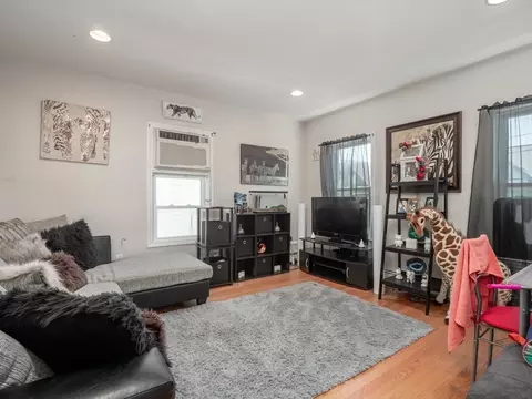 121 Hancock, Everett, MA 02149 photo 21