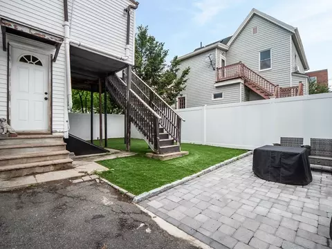 121 Hancock, Everett, MA 02149 photo 6