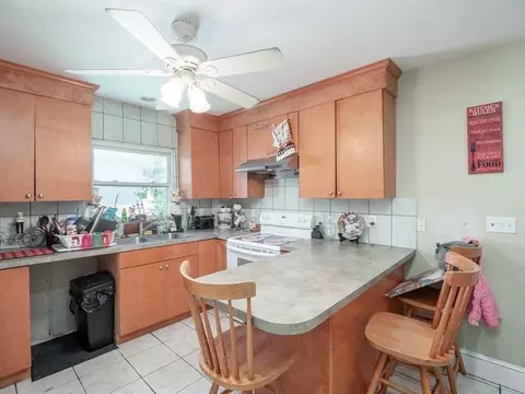 121 Hancock, Everett, MA 02149 photo 29