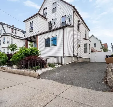 121 Hancock, Everett, MA 02149 photo 2