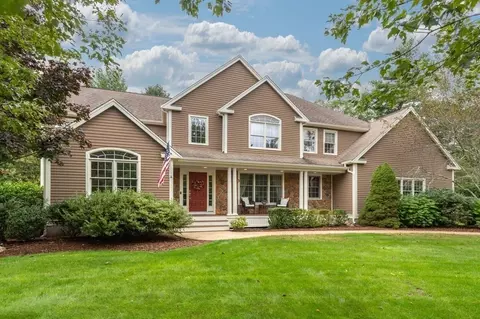 3 Symphony Dr, Easton, MA 02356