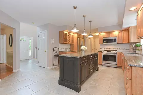 175 Cherry St, Wrentham, MA 02093 photo 6