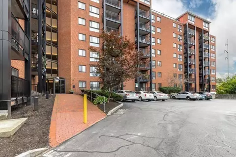60 Rantoul St #310N, Beverly, MA 01915