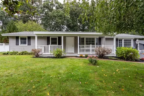 14 Fairbrook Rd, Framingham, MA 01701