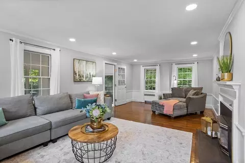 9 Drury Ln, Worcester, MA 01609 photo 6