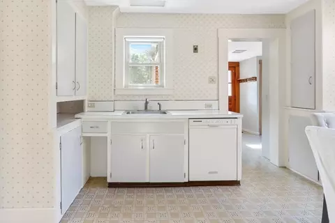 166 S Main St, Natick, MA 01760 photo 12