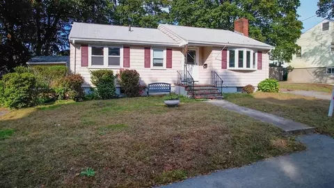 5 Bates Rd, Winchester, MA 01890