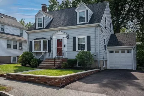 37 Jenness St, Quincy, MA 02169