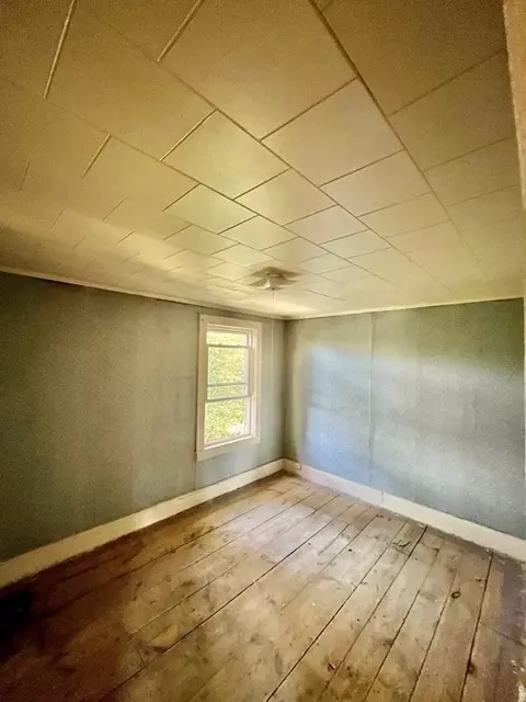 51 Nelson St, Warren, MA 01083 photo 24