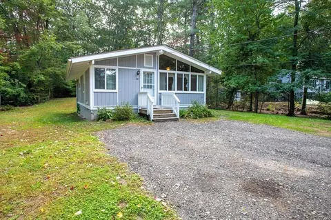 30 Noel Dr, Ashburnham, MA 01430 photo 2