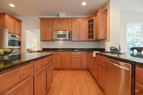 14 Francis Dr, Upton, MA 01568 photo 19