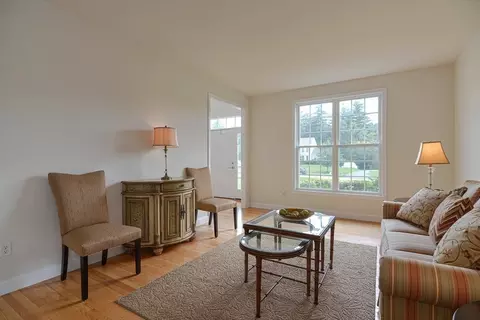 14 Francis Dr, Upton, MA 01568 photo 10