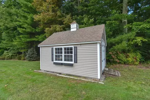 14 Francis Dr, Upton, MA 01568 photo 6