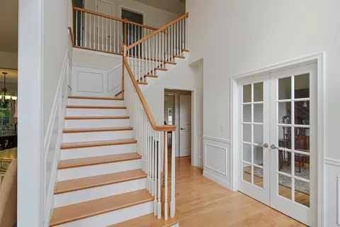 14 Francis Dr, Upton, MA 01568 photo 8