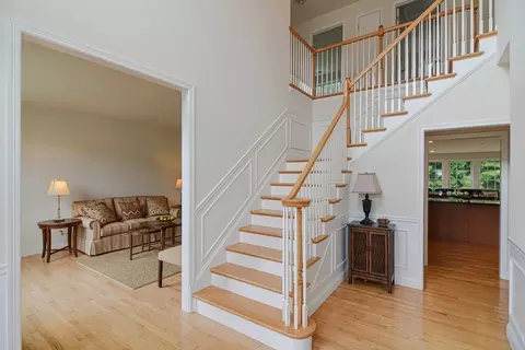 14 Francis Dr, Upton, MA 01568 photo 9
