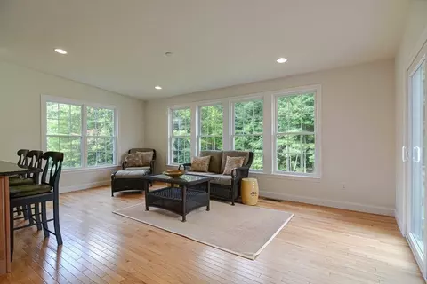 14 Francis Dr, Upton, MA 01568 photo 22