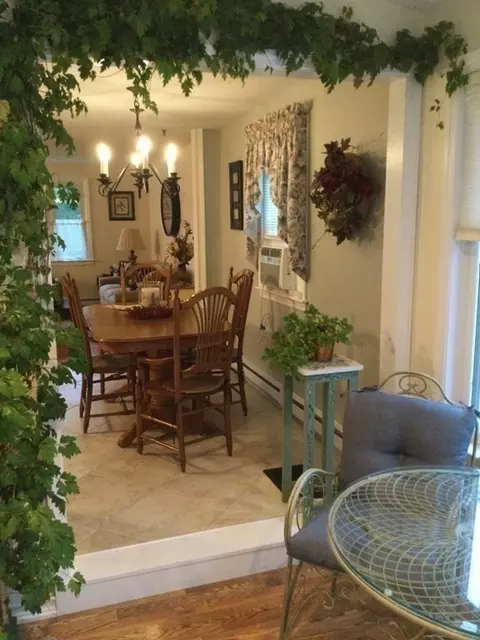 30 Meadow Rd, Ware, MA 01082 photo 6