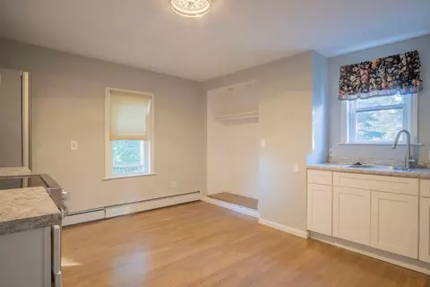 10 Maple Ave, Danvers, MA 01923 photo 28