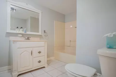 10 Maple Ave, Danvers, MA 01923 photo 10