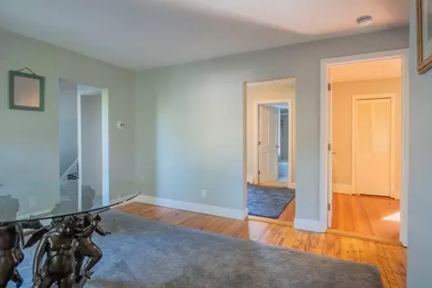 10 Maple Ave, Danvers, MA 01923 photo 21