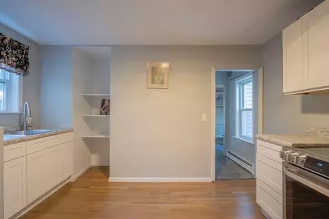 10 Maple Ave, Danvers, MA 01923 photo 27