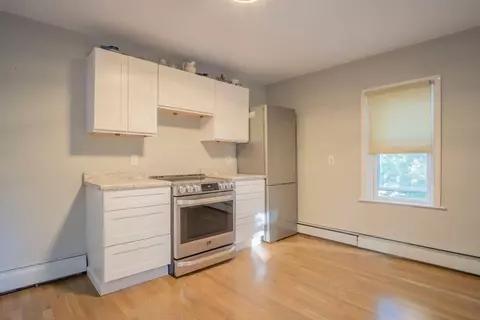 10 Maple Ave, Danvers, MA 01923 photo 29