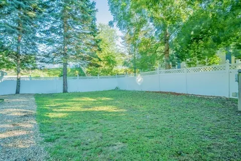 10 Maple Ave, Danvers, MA 01923 photo 38