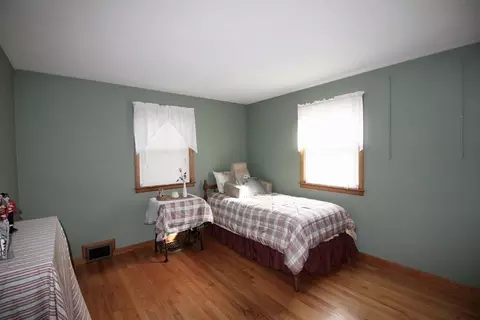 110 Dewitt St, Springfield, MA 01129 photo 11