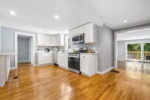 31 Terrace Dr, Worcester, MA 01609 photo 14