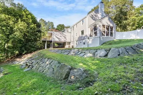 31 Terrace Dr, Worcester, MA 01609 photo 36